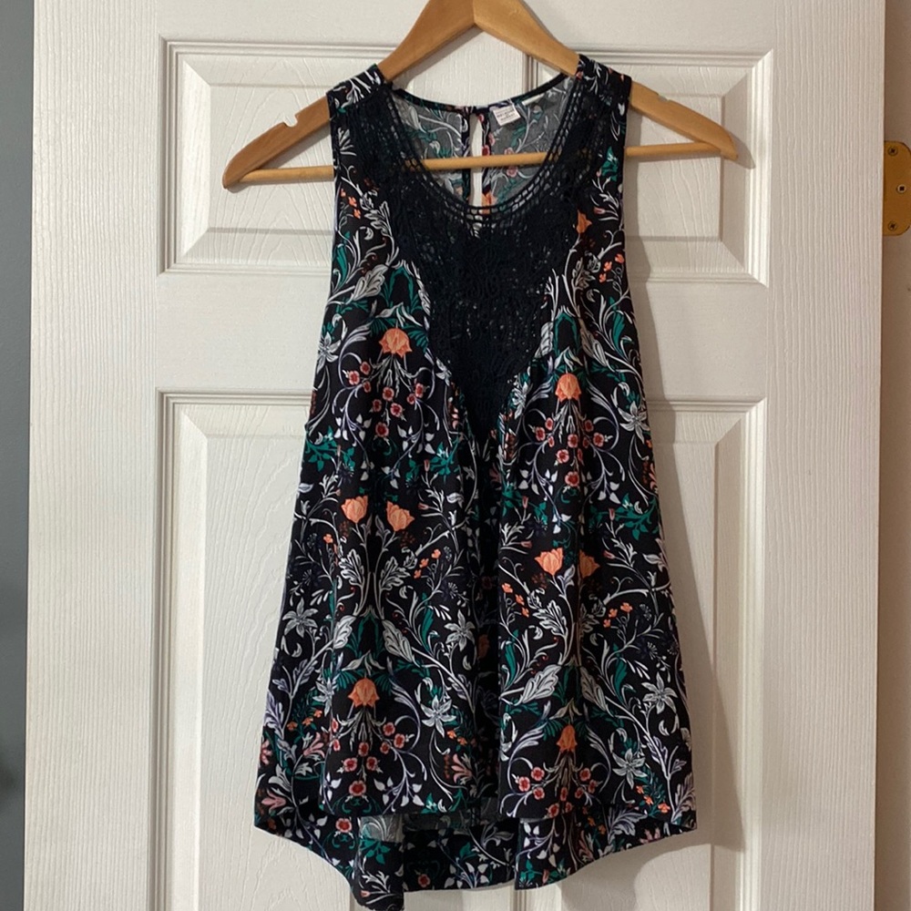 Melrose and Market Floral Tank Top